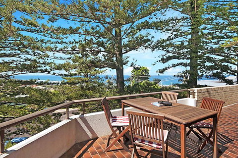 Pacific Tower Penthouse - Sunshine Coast Tourism 6