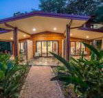 The Figs Byron - Sunshine Coast Tourism