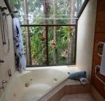 Lake Russell Retreat - Sunshine Coast Tourism