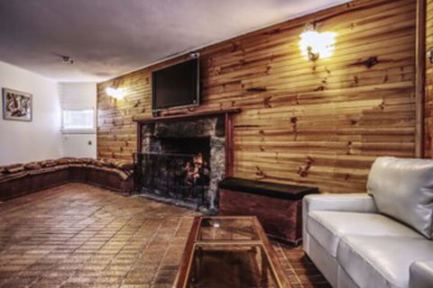 Selwyn Star Lodge - Holiday Sunshine Coast 0