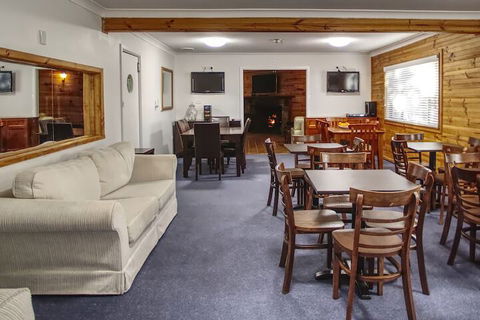 Selwyn Star Lodge - Holiday Sunshine Coast 6