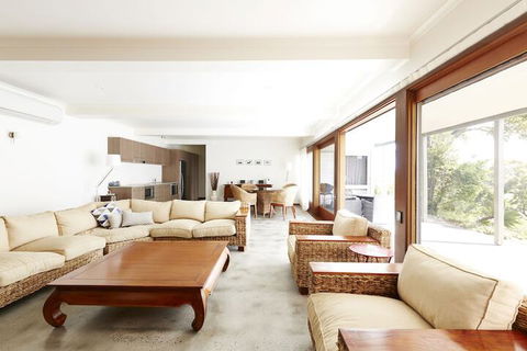 Bay Beach House - Sunshine Coast Tourism 7
