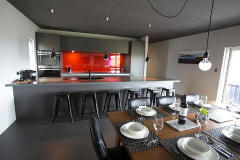 Nelson Victoria Luxury Holiday Accommodation - Sunshine Coast Tourism 2