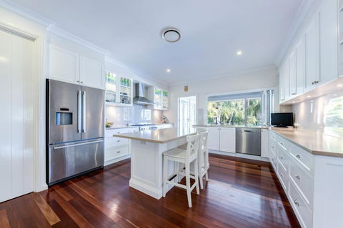 The Frangipani Farm - Holiday Sunshine Coast 1