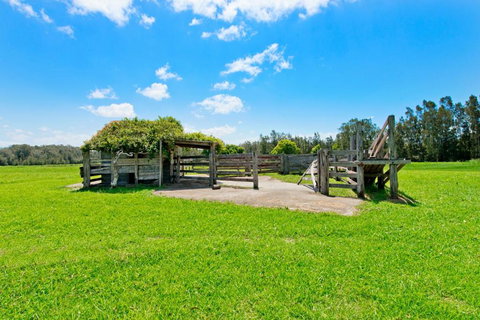 Anchor Lodge - Holiday Sunshine Coast 3