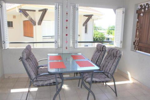 Sunbird - Holiday Sunshine Coast 5
