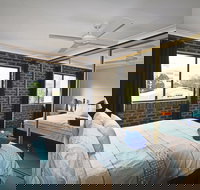 Sands Court on Boyd - Holiday Sunshine Coast