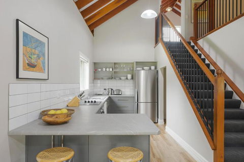 Bush Retreat With Private Pool - Sunshine Coast Tourism 6