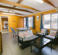 Wonboyn Cabins  Caravan Park - Sunshine Coast Tourism