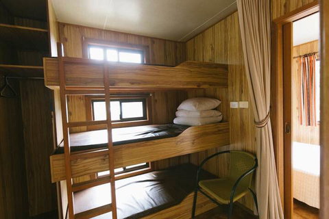 Wonboyn Cabins & Caravan Park - Sunshine Coast Tourism 3