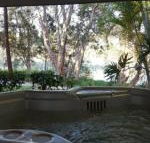 Lake Russell Lakeside Retreat - Sunshine Coast Tourism