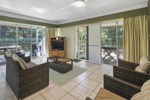 Los Nidos Unit 3 - Holiday Sunshine Coast 4