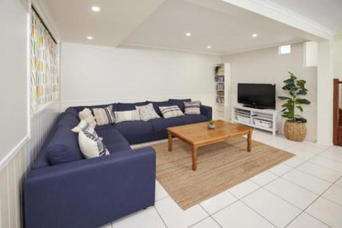 Straddie House - Sunshine Coast Tourism 7