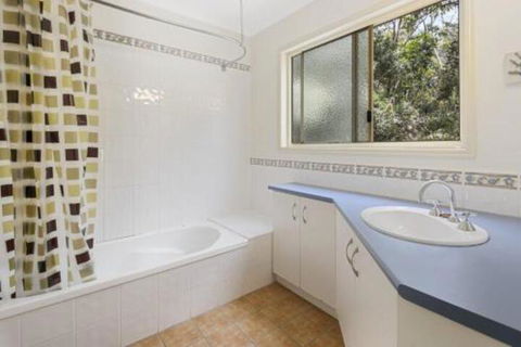 A Turtle House - Holiday Sunshine Coast 3