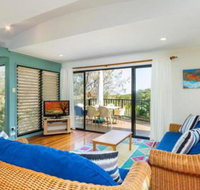 Straddie Beach House 3 - Sunshine Coast Tourism