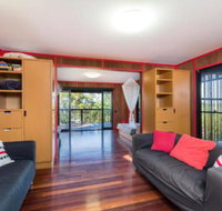2 / 38 Booran Street - Sunshine Coast Tourism