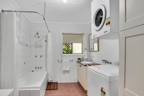16 Bigoon Road - Sunshine Coast Tourism 3