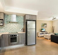 At Melaleuca 3 - Sunshine Coast Tourism