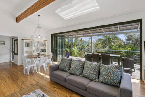 Beachtime - Sunshine Coast Tourism 3