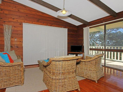 Gunyah An Idyllic Coastal Getaway - Holiday Sunshine Coast 2