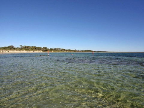 The Marlin A Gem Close To Rock Pools - Holiday Sunshine Coast 4