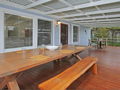 The Marlin A Gem Close To Rock Pools - Holiday Sunshine Coast 5