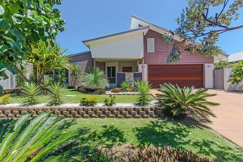 SPLASH At Kingscliff - Sunshine Coast Tourism 1