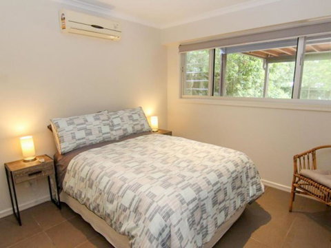 Two Sands Town House - Sunshine Coast Tourism 3