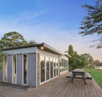 Bluff View River House Stunning Riverfront - Sunshine Coast Tourism