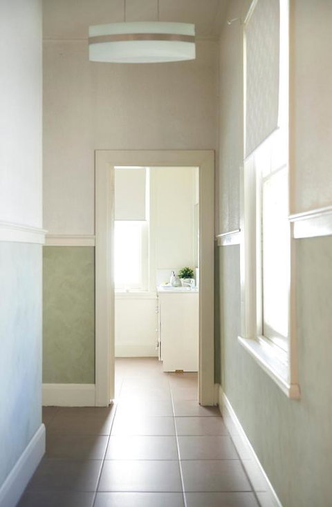 Grand Central Hotel - Holiday Sunshine Coast 1