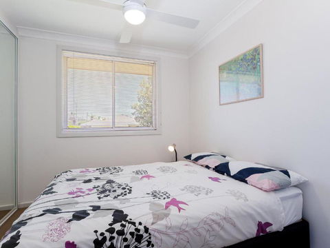 Argyle Cottage 41 Argyle Avenue Great Family Home For Holidays - Holiday Sunshine Coast 1
