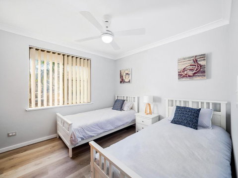 Myleys Flat - Sunshine Coast Tourism 2