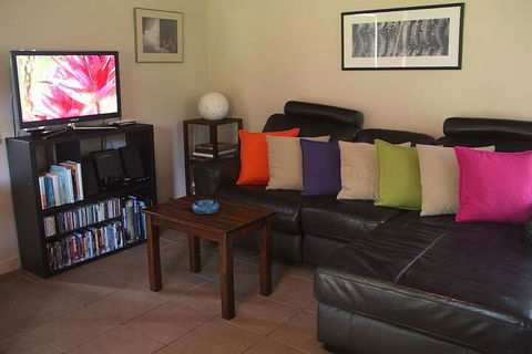 Afterglow Cottages - Holiday Sunshine Coast 3