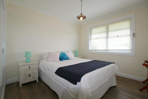 Crescent Haven 2A View Street - Sunshine Coast Tourism 6