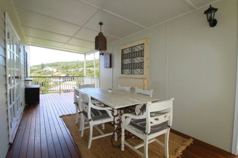 Crescent Haven 2A View Street - Sunshine Coast Tourism 5