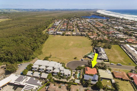 SECRET GARDEN WiFi Netflix Pet Friendly - Sunshine Coast Tourism 7