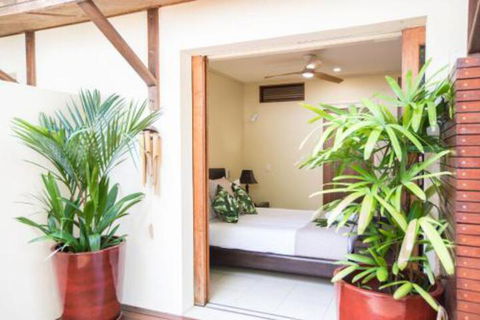 Bali Beach Villa Port Douglas - Sunshine Coast Tourism 0