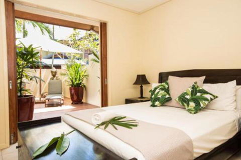 Bali Beach Villa Port Douglas - Sunshine Coast Tourism 4
