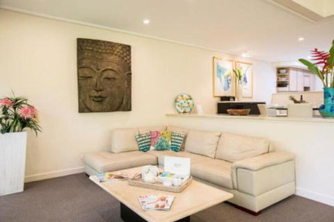 Port Douglas Mirage Villa 408 (4 BR) - Sunshine Coast Tourism 7