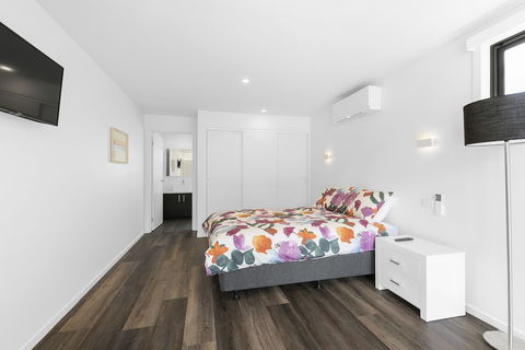 The Fairway Club Torquay - Holiday Sunshine Coast 5