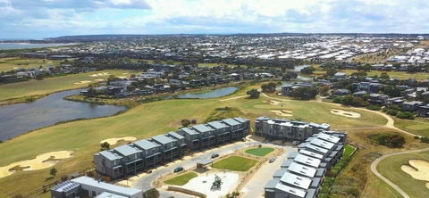 The Fairway Club Torquay - Holiday Sunshine Coast 0