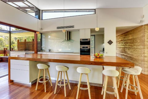 Calanthe Acreage Doonan - Holiday Sunshine Coast 4