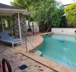 Robyns Nest Hosted Bed  Breakfast - Holiday Sunshine Coast