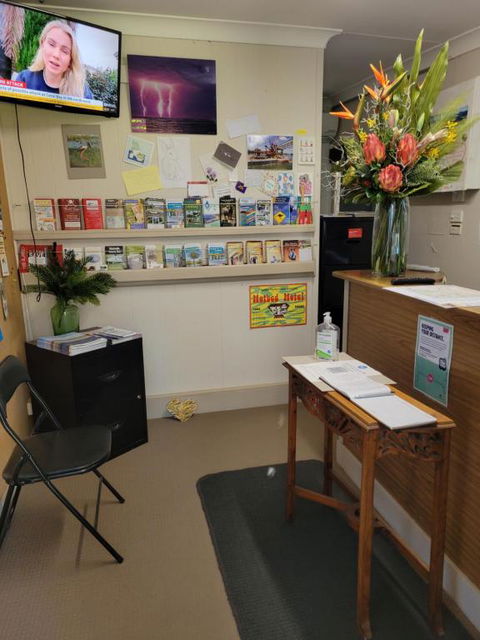 Jabiru Motel - Holiday Sunshine Coast 4