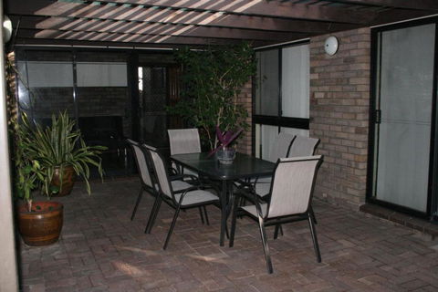 Geraldton Holliday Villas - Holiday Sunshine Coast 2