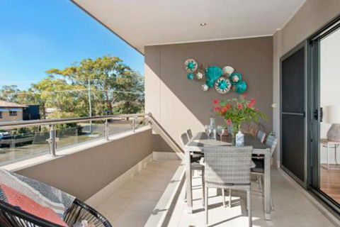 Suibhne Modern Unit Opposite River - Sunshine Coast Tourism 3