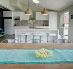 Boomerang Bliss - Holiday Sunshine Coast
