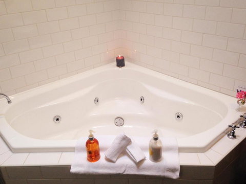 Bindley House B & B Cottage - Sunshine Coast Tourism 2