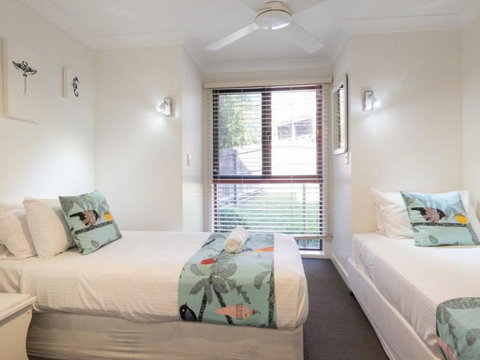 First Point Down - Sunshine Coast Tourism 3