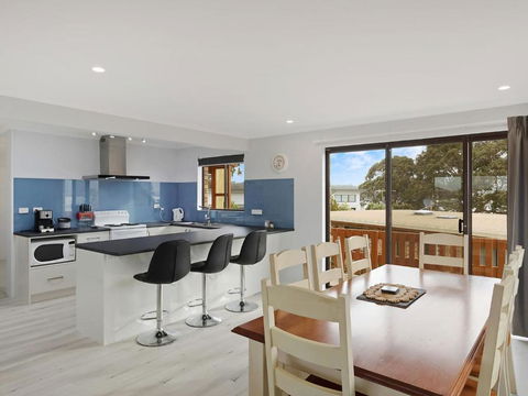 Forsters Bay Haven - Sunshine Coast Tourism 1